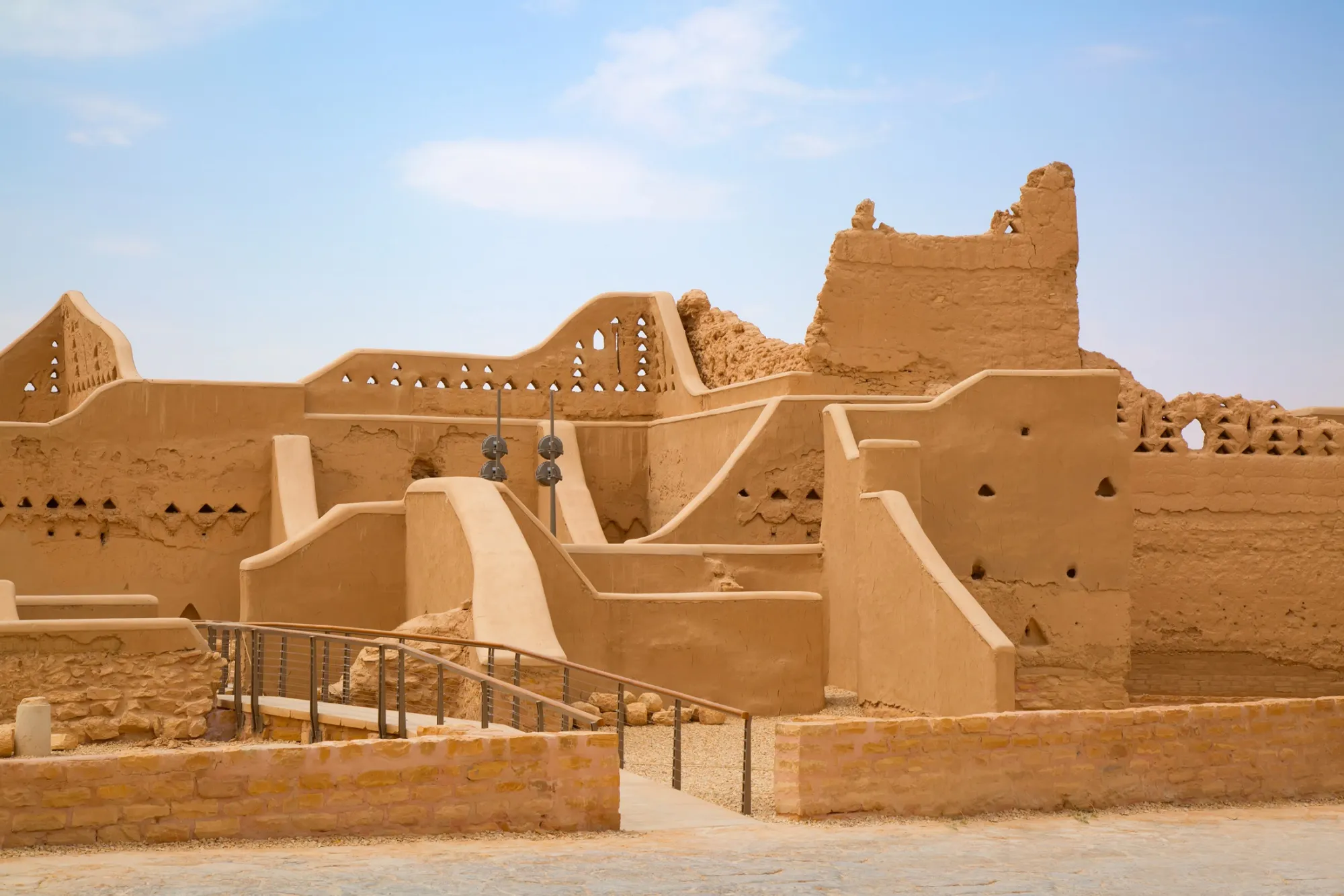 Saudi Arabia Discovery Tour Package Gallery Image 1